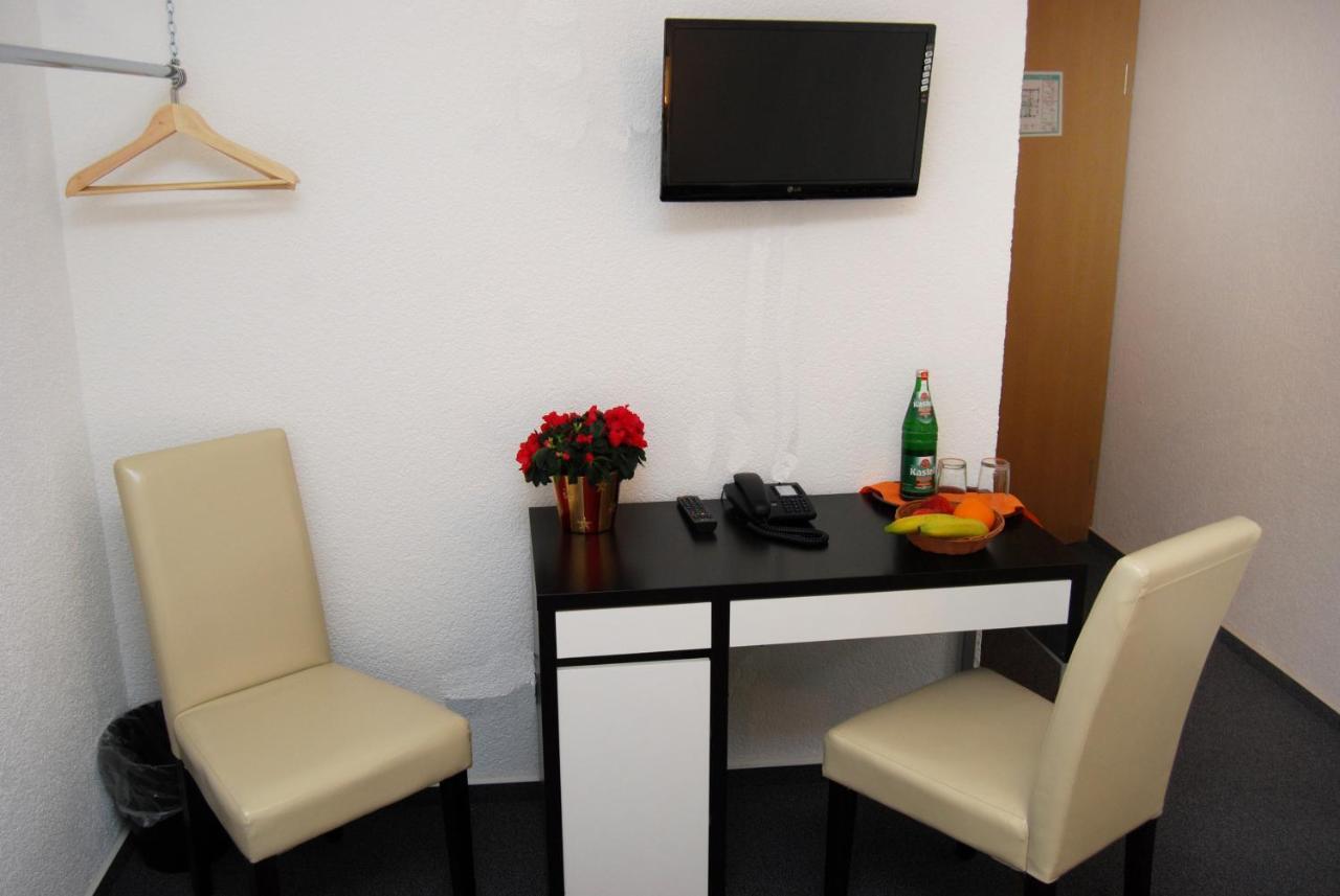 Hotel Rheinischer Hof Erkrath Ngoại thất bức ảnh