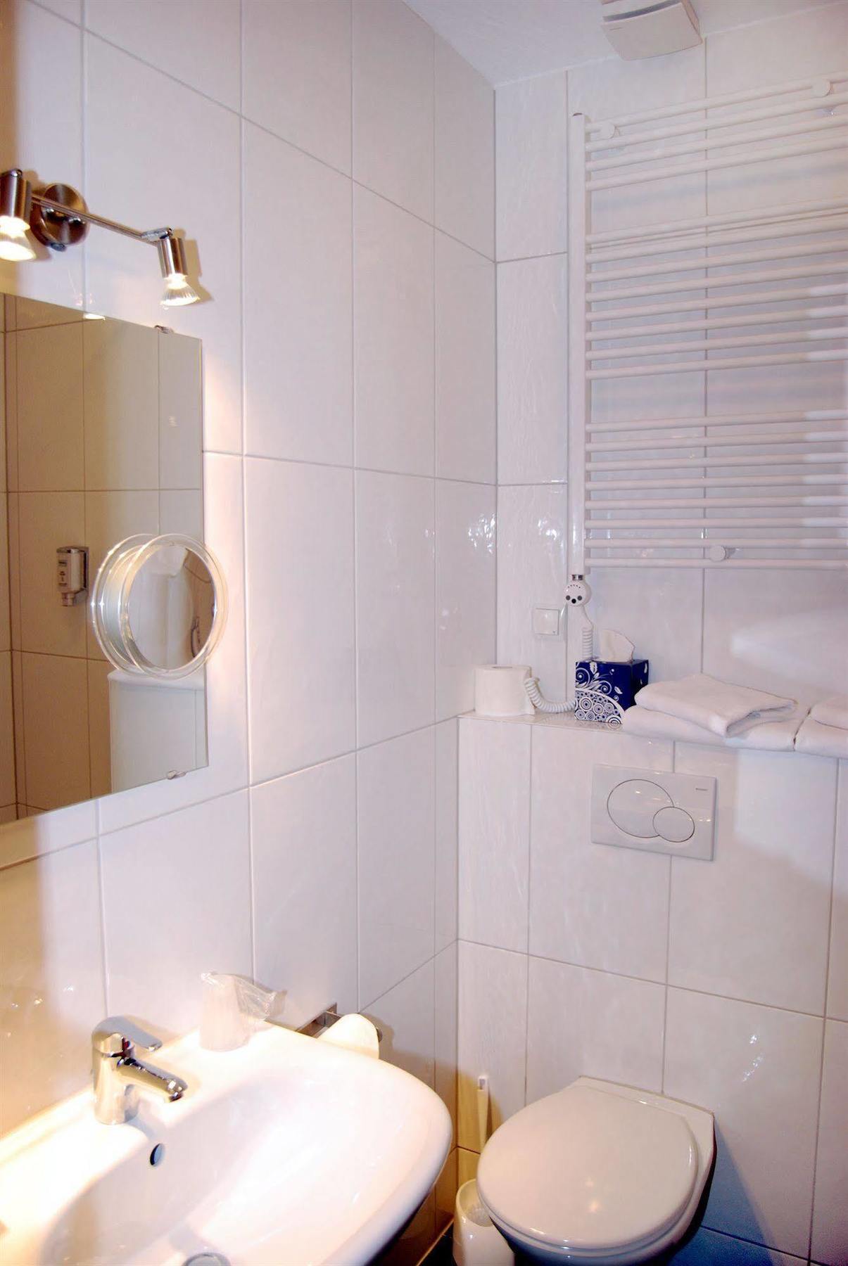 Hotel Rheinischer Hof Erkrath Ngoại thất bức ảnh